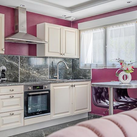 Villa Angelina Montevrain Bagian luar foto